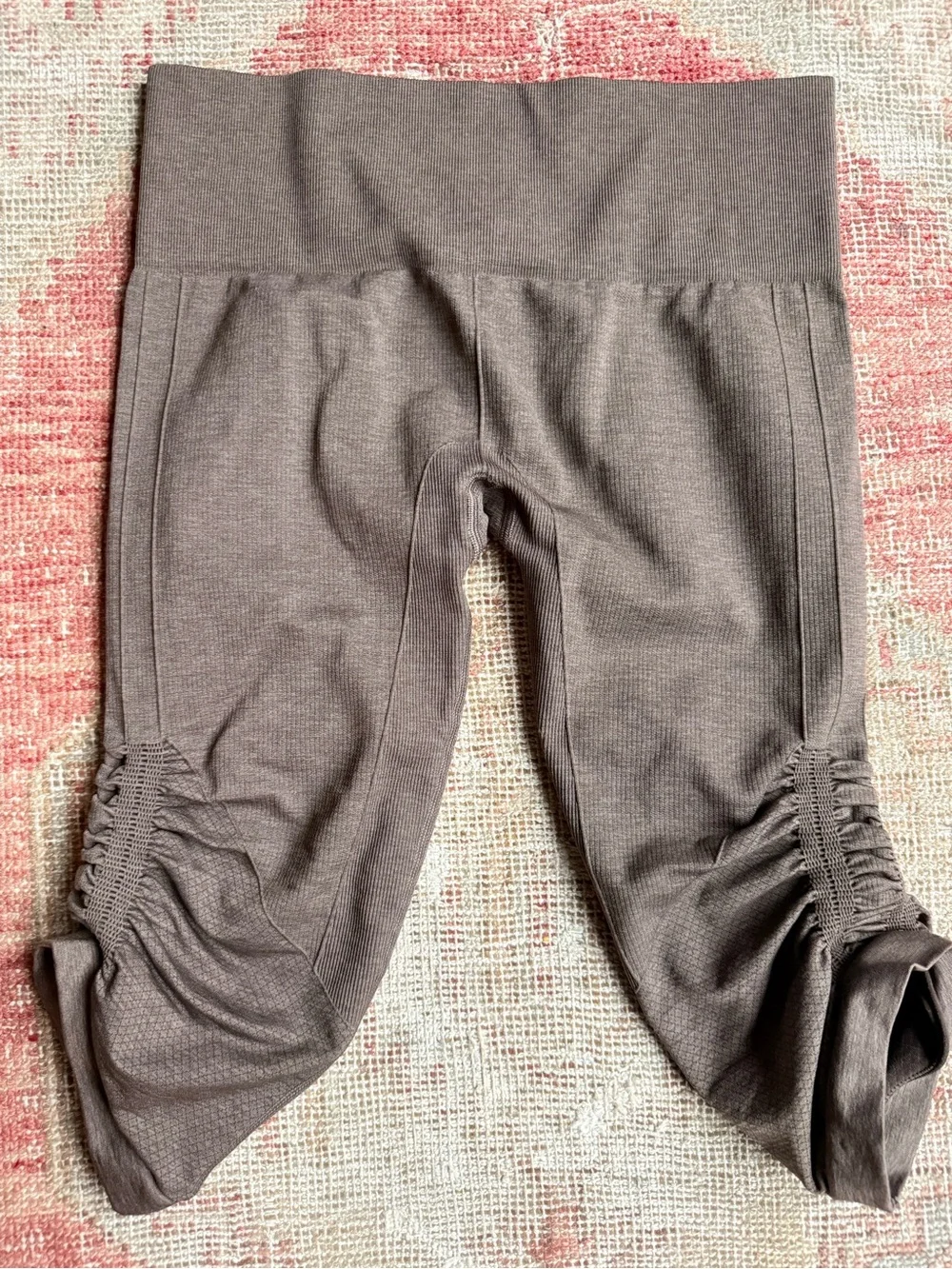lululemon athletica Taupe Cropped Ruched Leggings